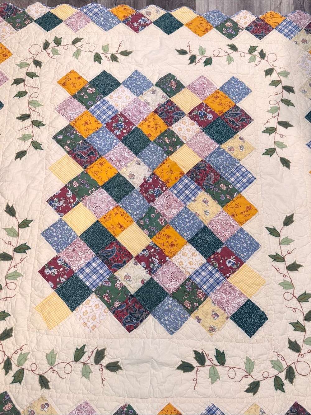 Vintage Patchwork Diamond Quilt Multicolor Floral Leaf Plaid Scalloped Edge